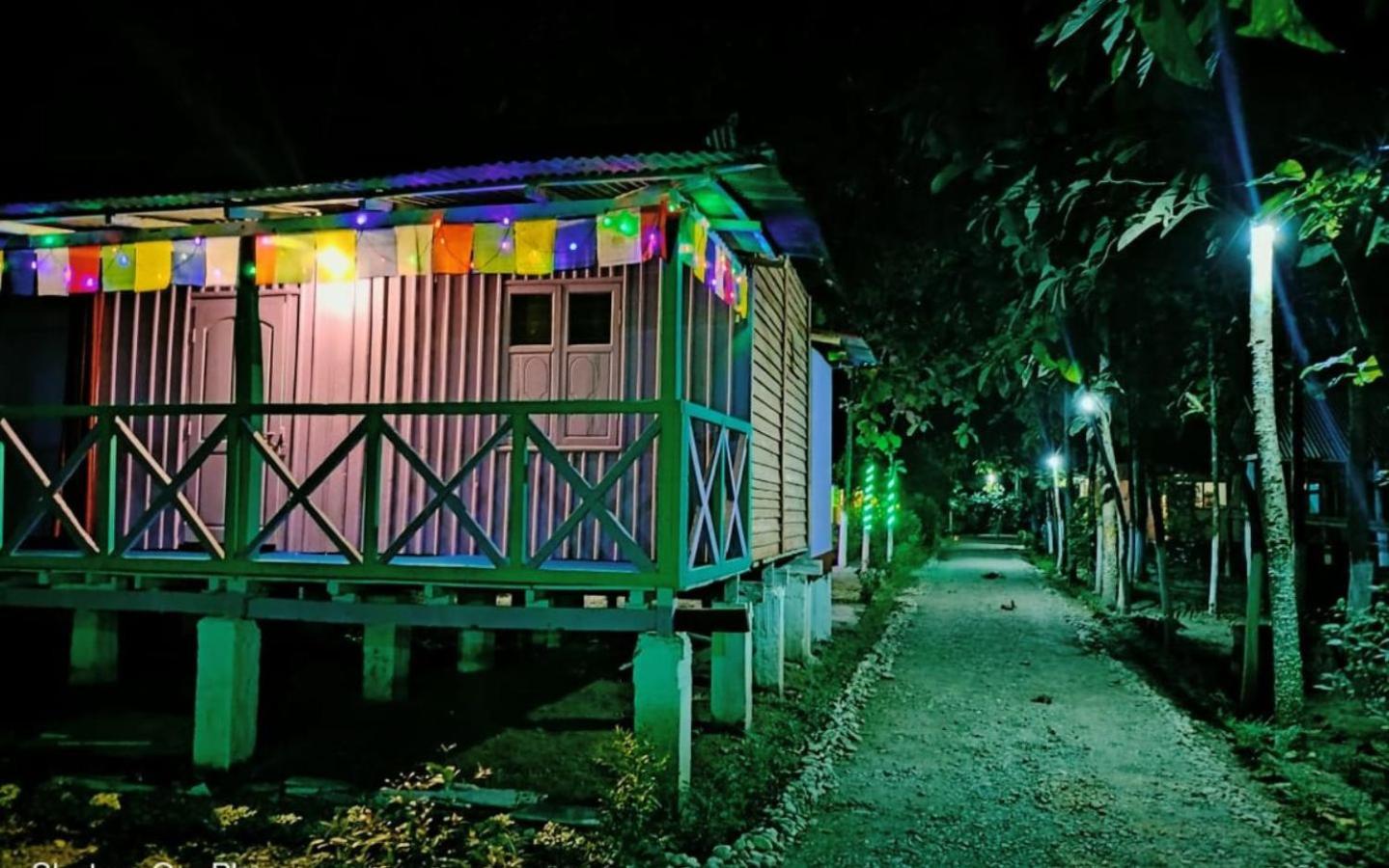 Leo Jungle Retreat By Stayapart , Jaldapara Madari Hat Bagian luar foto