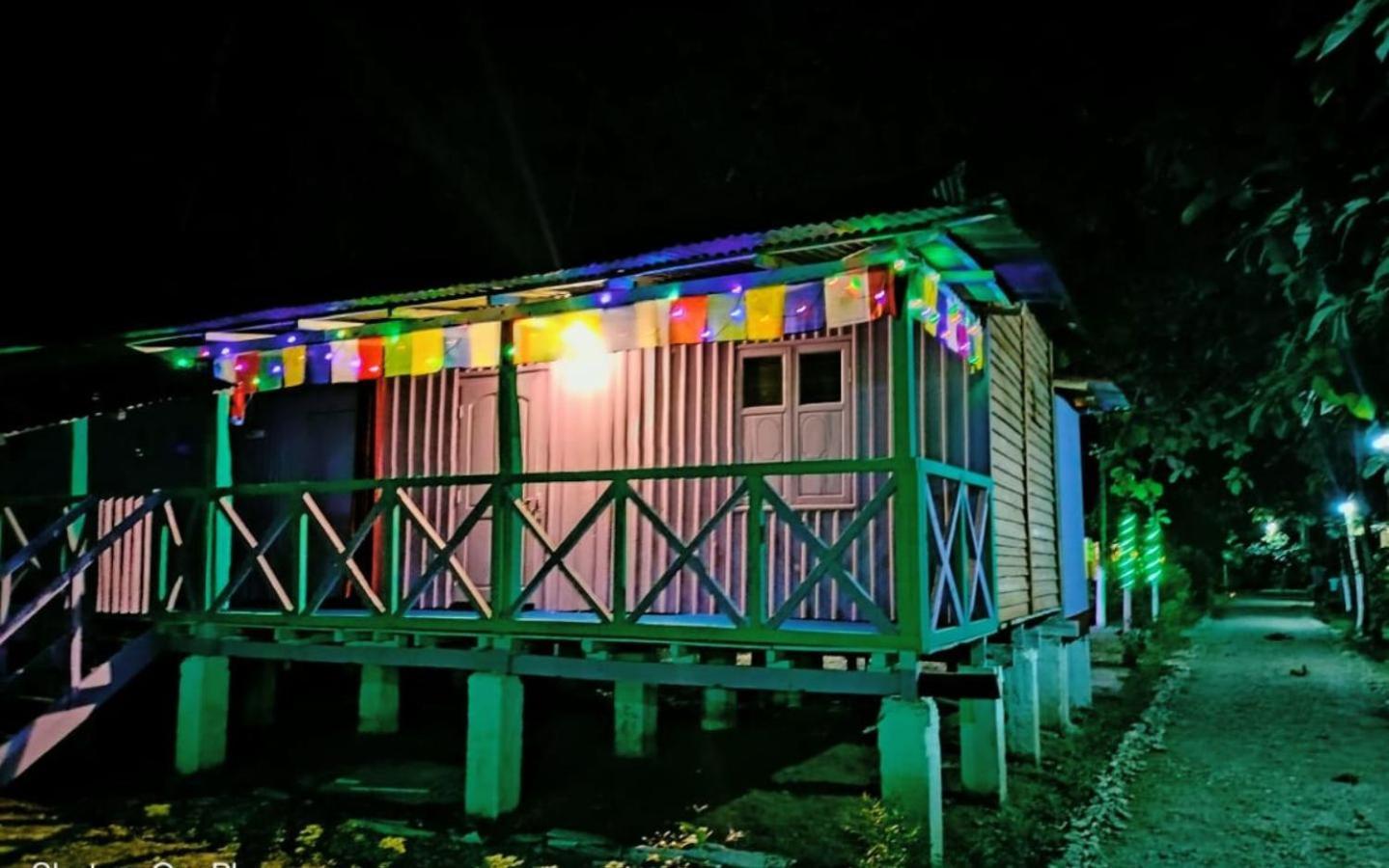 Leo Jungle Retreat By Stayapart , Jaldapara Madari Hat Bagian luar foto